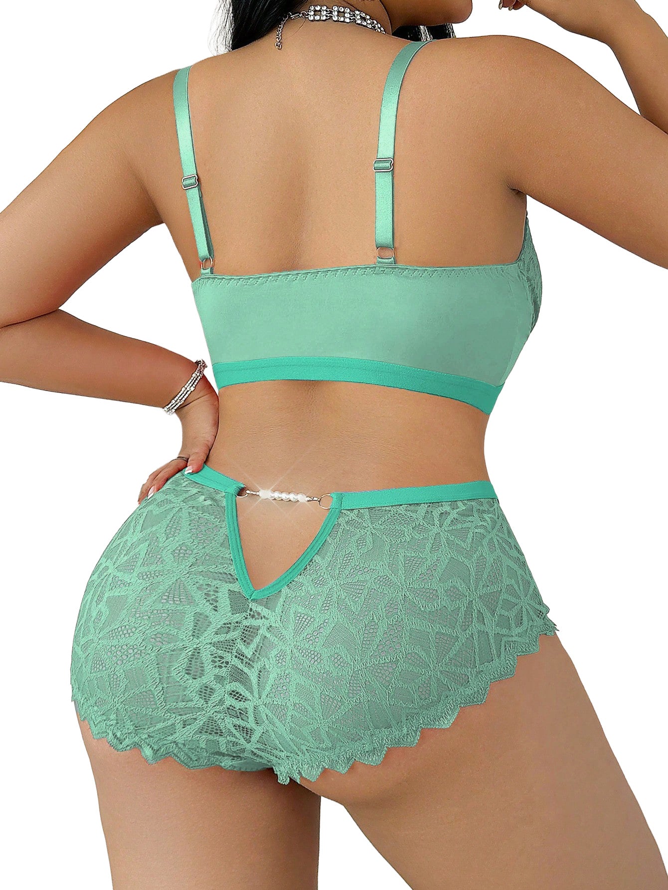 Alrovetoney 2pcs Bra and Panty Set Plus Size Wireless Women's Lingerie Sets Contrast Lace Cut Out